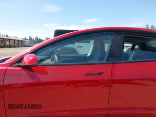 2022 Tesla Model 3 Long Range z VIN 5YJ3E1EB5NF174606, wystawiony jako IAAI lot #42463894 z przebiegiem 36 677 mil mil oraz . Historia ofert i sprzedaży dostępna na DreamBid. Obrazek 14.