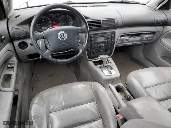 2002 Volkswagen Passat GLS with VIN WVWVD63B82E377059, listed as a Copart auction lot 49886895 with 181,862 mi miles and Salvage Title. Bid and sale history available at carsss.com. Image 8.