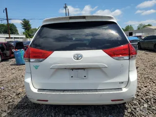 2011 Toyota Sienna LE AAS с VIN 5TDKK3DC9BS007859, выставлен на аукционе Copart как лот 57338845 с пробегом 189 013 миль миль и Чистый • Clean title. История ставок и продаж доступна на DreamBid. Изображение 6.