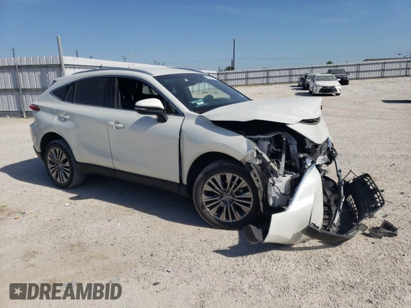 2022 Toyota Venza LE with VIN JTEAAAAH9NJ111235, listed as a Copart auction lot 71197854 with 24,740 mi miles and Salvage Title. Bid and sale history available at carsss.com. Image 4.