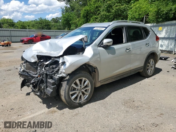 2017 Nissan Rogue SV z VIN KNMAT2MT1HP524868, wystawiony jako Copart lot #55828665 z przebiegiem 189 223 mil mil oraz Szkoda całkowita • Salvage title. Historia ofert i sprzedaży dostępna na DreamBid. Obrazek 1.