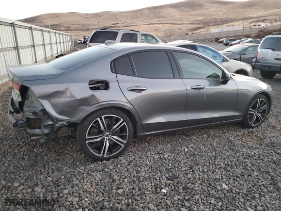 2020 Volvo S60 R-Design with VIN 7JRA22TM6LG060659, listed as a Copart auction lot 82712324 with 0 mi miles and Salvage Title. Bid and sale history available at carsss.com. Image 3.