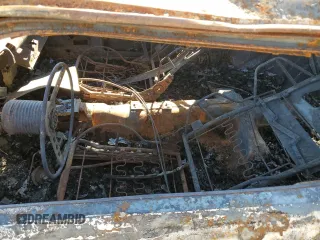 1974 Dodge Challenger с VIN JH23G4B219766, выставлен на аукционе Copart как лот 83709904 с пробегом Не указан миль и На запчасти • Non repairable. История ставок и продаж доступна на DreamBid. Изображение 7.