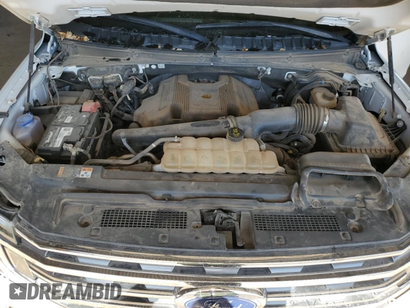 2019 Ford Expedition Max XLT with VIN 1FMJK1JT0KEA29870, listed as a Copart auction lot 57326365 with 92,604 mi miles and Salvage title. Bid and sale history available at DreamBid. Image 12.