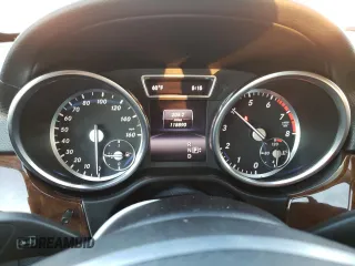 2014 Mercedes-Benz M 550 with VIN 4JGDA7DB3EA272977, listed as a Copart auction lot 86372044 with 118,890 mi miles and Salvage Title. Bid and sale history available at carsss.com. Image 9.