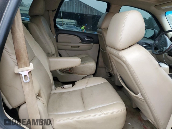 2014 GMC Yukon Denali z VIN 1GKS1EEF7ER222591, wystawiony jako Copart lot #42623745 z przebiegiem 211 992 mil mil oraz Szkoda całkowita • Salvage title. Historia ofert i sprzedaży dostępna na DreamBid. Obrazek 11.