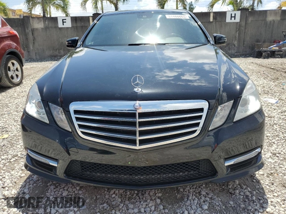 2013 Mercedes-Benz E 350 Luxury with VIN WDDHF5KB3DA688546, listed as a Copart auction lot 51488865 with 99,477 mi miles and Salvage Title. Bid and sale history available at DreamBid. Image 5.