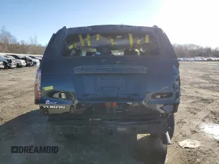 2020 GMC Yukon Denali with VIN 1GKS2CKJ1LR108755, listed as a Copart auction lot 45872565 with 84,156 mi miles and Salvage Title. Bid and sale history available at carsss.com. Image 6.