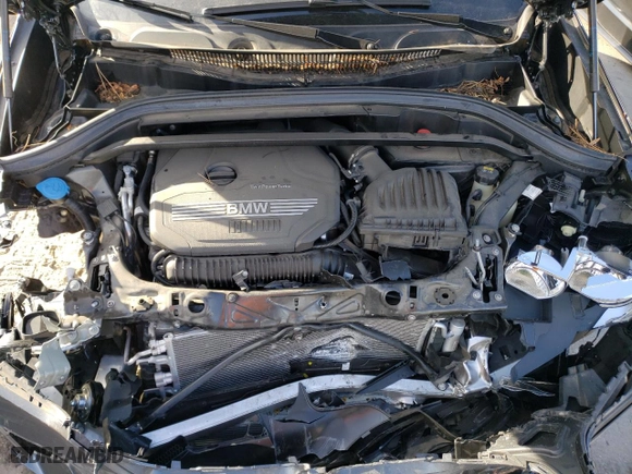 2022 BMW X1 xDrive28i with VIN WBXJG9C07N5U60771, listed as a Copart auction lot 84902894 with 12,292 mi miles and Salvage Title. Bid and sale history available at carsss.com. Image 13.