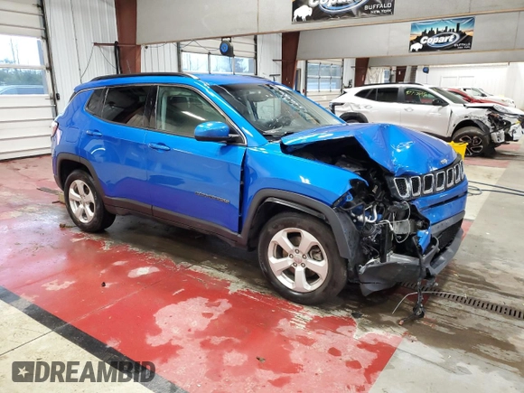 2021 Jeep Compass Latitude z VIN 3C4NJDBB0MT539879, wystawiony jako Copart lot #57964125 z przebiegiem 43 246 mil mil oraz Szkoda całkowita • Salvage title. Historia ofert i sprzedaży dostępna na DreamBid. Obrazek 4.