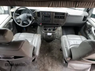 2004 Chevrolet Express Passenger with VIN 1GBFG15T841226225, listed as a Copart auction lot 44023515 with Not provided miles and Non repairable. Bid and sale history available at DreamBid. Image 8.