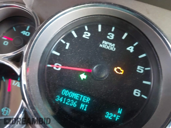 2009 Chevrolet Silverado 1500 LT with VIN 3GCEC23J89G284239, listed as a IAAI auction lot 41394941 with 341,236 mi miles. Bid and sale history available at carsss.com. Image 15.