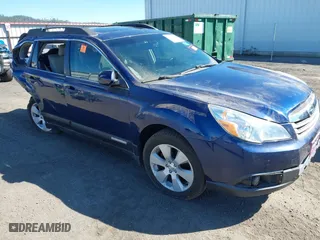 2011 Subaru Outback 2.5i Prem AWP/Pwr Moon with VIN 4S4BRBGC2B3447324, listed as a IAAI auction lot 39946491 with 152,661 mi miles. Bid and sale history available at carsss.com. Image 1.