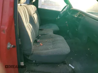 1995 Toyota T100 z VIN JT4VD21E7S0004632, wystawiony jako Copart lot #79314784 z przebiegiem 248 834 mil mil oraz Tytuł czysty. Historia ofert i sprzedaży dostępna na DreamBid. Obrazek 10.