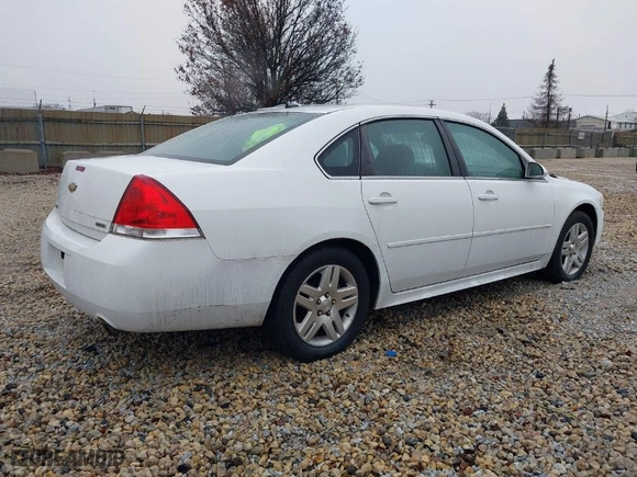 2016 Chevrolet Impala Limited LT with VIN 2G1WB5E35G1139066, listed as a IAAI auction lot 41093706 with 179,419 mi miles. Bid and sale history available at carsss.com. Image 4.
