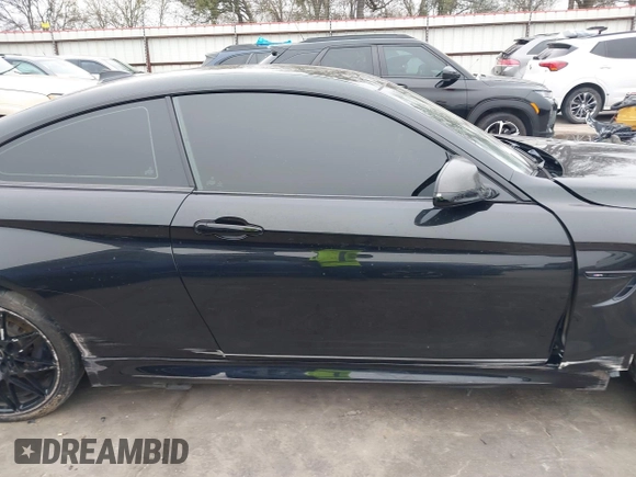 2019 BMW M4 with VIN WBS4Y9C53KAH82910, listed as a IAAI auction lot 41570315 with 59,227 mi miles. Bid and sale history available at carsss.com. Image 18.