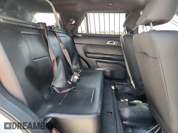 2017 Ford Police Interceptor Utility z VIN 1FM5K8AR1HGC62541, wystawiony jako Copart lot #63190445 z przebiegiem 113 007 mil mil oraz Czysty tytuł • Clean title. Historia ofert i sprzedaży dostępna na DreamBid. Obrazek 11.