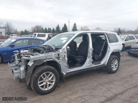 2023 Jeep Grand Cherokee L Altitude with VIN 1C4RJKAG7P8812824, listed as a IAAI auction lot 41215293 with 0 mi miles. Bid and sale history available at carsss.com. Image 6.