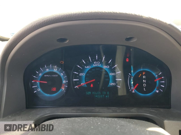 2012 Ford Fusion SE with VIN 3FAHP0HA5CR365828, listed as a Copart auction lot 61581295 with 142,207 mi miles and Salvage title. Bid and sale history available at DreamBid. Image 9.