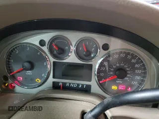 2007 Mercury Monterey z VIN 2MRDA22227BJ00163, wystawiony jako Copart lot #49222805 z przebiegiem Nie podano mil oraz Szkoda całkowita • Salvage title. Historia ofert i sprzedaży dostępna na DreamBid. Obrazek 9.