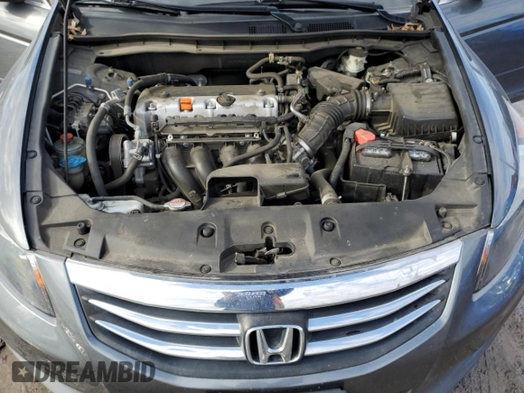 2011 Honda Accord LX z VIN 1HGCP2F36BA023898, wystawiony jako Copart lot #88648215 z przebiegiem 127 573 mil mil oraz Szkoda całkowita • Salvage title. Historia ofert i sprzedaży dostępna na DreamBid. Obrazek 11.