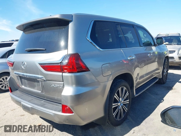2018 Lexus LX 570 z VIN JTJHY7AX7J4255445, wystawiony jako IAAI lot #41631248 z przebiegiem 86 179 mil mil oraz . Historia ofert i sprzedaży dostępna na DreamBid. Obrazek 4.
