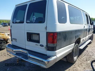2012 Ford Econoline Passenger XL с VIN 1FBSS3BL4CDA58562, выставлен на аукционе IAAI как лот 42247230 с пробегом Не указан миль и . История ставок и продаж доступна на DreamBid. Изображение 4.