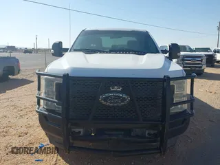 2017 Ford F-250 XLT with VIN 1FT7X2B67HEB92247, listed as a IAAI auction lot 42256813 with 137,486 mi miles and . Bid and sale history available at DreamBid. Image 15.