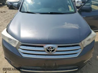 2011 Toyota Highlander Limited with VIN 5TDDK3EH3BS054212, listed as a Copart auction lot 66919174 with 353,166 mi miles and Non Repairable. Bid and sale history available at carsss.com. Image 12.