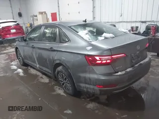2021 Volkswagen Jetta S z VIN 3VWC57BU6MM001399, wystawiony jako IAAI lot #41488758 z przebiegiem 44 442 mil mil oraz . Historia ofert i sprzedaży dostępna na DreamBid. Obrazek 3.