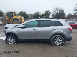 2010 Mazda CX-9 Sport with VIN JM3TB2MV4A0215219, listed as a IAAI auction lot 41556257 with 247,813 mi miles. Bid and sale history available at carsss.com. Image 14.