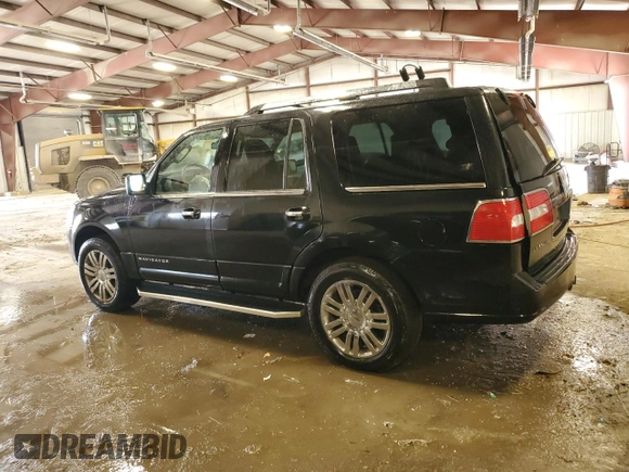2010 Lincoln Navigator z VIN 5LMJJ2J52AEJ01982, wystawiony jako Copart lot #55949515 z przebiegiem 154 052 mil mil oraz Czysty tytuł • Clean title. Historia ofert i sprzedaży dostępna na DreamBid. Obrazek 2.