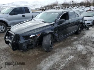 2015 Ford Police Interceptor с VIN 1FAHP2MT5FG125967, выставлен на аукционе Copart как лот 71589452 с пробегом 91 832 миль миль и Списание • Salvage title. История ставок и продаж доступна на DreamBid. Изображение 1.
