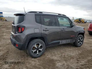 2020 Jeep Renegade Trailhawk z VIN ZACNJBC19LPL42478, wystawiony jako Copart lot #55299935 z przebiegiem 42 355 mil mil oraz Szkoda całkowita • Salvage title. Historia ofert i sprzedaży dostępna na DreamBid. Obrazek 3.