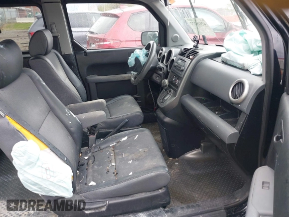 2004 Honda Element EX with VIN 5J6YH286X4L009044, listed as a IAAI auction lot 42020272 with 158,967 mi miles and . Bid and sale history available at DreamBid. Image 5.