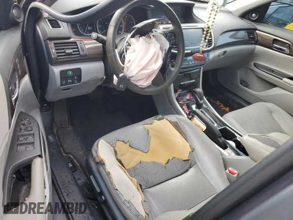 2017 Honda Accord Touring with VIN 1HGCR3F97HA000952, listed as a Copart auction lot 60136685 with 209,493 mi miles and Salvage title. Bid and sale history available at DreamBid. Image 8.