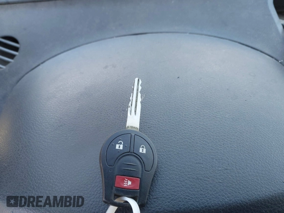 2017 Nissan NV200 S z VIN 3N6CM0KN2HK712280, wystawiony jako IAAI lot #41211228 z przebiegiem 153 840 mil mil oraz . Historia ofert i sprzedaży dostępna na DreamBid. Obrazek 11.