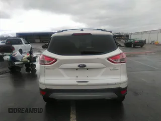 2013 Ford Escape SE с VIN 1FMCU0GX0DUD65650, выставлен на аукционе IAAI как лот 40909432 с пробегом 174 136 миль миль и . История ставок и продаж доступна на DreamBid. Изображение 16.