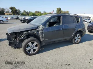 2008 Toyota RAV4 Sport z VIN JTMZD32V285087890, wystawiony jako Copart lot #64553555 z przebiegiem 142 085 mil mil oraz Szkoda całkowita • Salvage title. Historia ofert i sprzedaży dostępna na DreamBid. Obrazek 1.