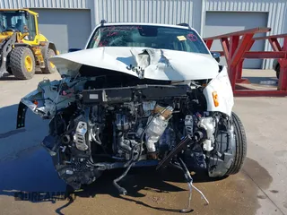 2023 Jeep Renegade Altitude z VIN ZACNJDE12PPP41358, wystawiony jako IAAI lot #40905494 z przebiegiem 4 102 mil mil oraz . Historia ofert i sprzedaży dostępna na DreamBid. Obrazek 13.