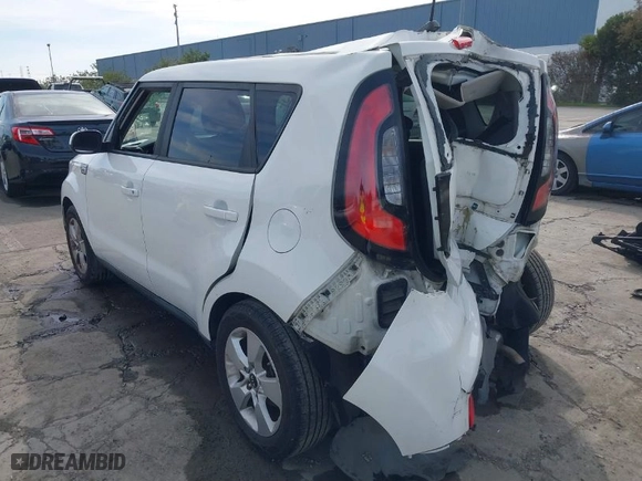 2018 Kia Soul with VIN KNDJN2A22J7541318, listed as a IAAI auction lot 41614828 with NaN miles. Bid and sale history available at carsss.com. Image 18.