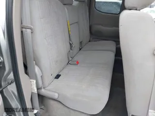 2005 Toyota Tundra SR5 with VIN 5TBBT44185S469957, listed as a IAAI auction lot 41306005 with 213,508 mi miles. Bid and sale history available at carsss.com. Image 8.