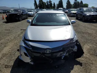 2017 Toyota Prius Plus z VIN JTDKARFP5H3003260, wystawiony jako Copart lot #56844965 z przebiegiem Nie podano mil oraz Szkoda całkowita • Salvage title. Historia ofert i sprzedaży dostępna na DreamBid. Obrazek 5.