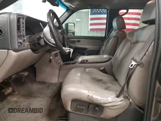 2002 Chevrolet Suburban LT with VIN 3GNGK26G12G314139, listed as a Copart auction lot 50839905 with 187,625 mi miles and Clean Title. Bid and sale history available at carsss.com. Image 7.