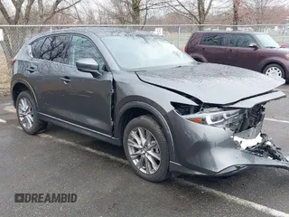 2024 Mazda CX-5 2.5 S Premium Package with VIN JM3KFBDM8R0351341, listed as a IAAI auction lot 41844850 with 17,082 mi miles. Bid and sale history available at carsss.com. Image 1.