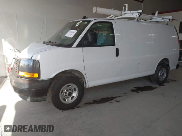 2023 GMC Savana Cargo z VIN 1GTW7AFP2P1120306, wystawiony jako IAAI lot #41802202 z przebiegiem 44 825 mil mil oraz . Historia ofert i sprzedaży dostępna na DreamBid. Obrazek 17.