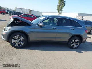 2019 Mercedes-Benz GLC with VIN WDC0G5EB5KF606374, listed as a IAAI auction lot 41987972 with 59,368 mi miles. Bid and sale history available at carsss.com. Image 15.