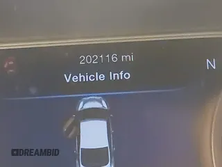 2015 Chrysler 200 S with VIN 1C3CCCDG0FN522916, listed as a IAAI auction lot 42048331 with 202,116 mi miles and . Bid and sale history available at carsss.com. Image 15.