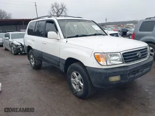 2002 Toyota Land Cruiser with VIN JTEHT05J822023282, listed as a IAAI auction lot 41474924 with 261,331 mi miles. Bid and sale history available at carsss.com. Image 1.