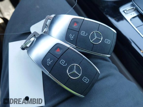 2019 Mercedes-Benz A 220 with VIN WDD3G4EBXKW025908, listed as a IAAI auction lot 41679913 with 58,738 mi miles and . Bid and sale history available at DreamBid. Image 11.